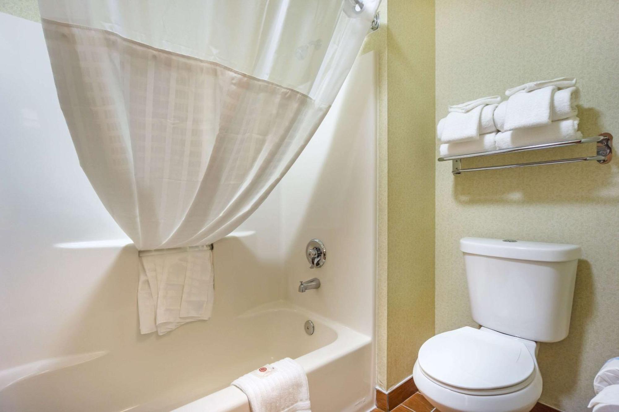 Comfort Inn Federal Way - Seattle Экстерьер фото